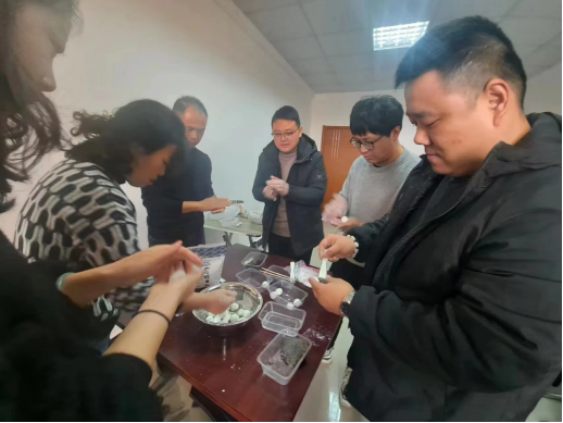 0RDJ0_I~I}K0{`S}W%)4KQA 0RDJ0_I~I}K0{`S}W%)4KQA